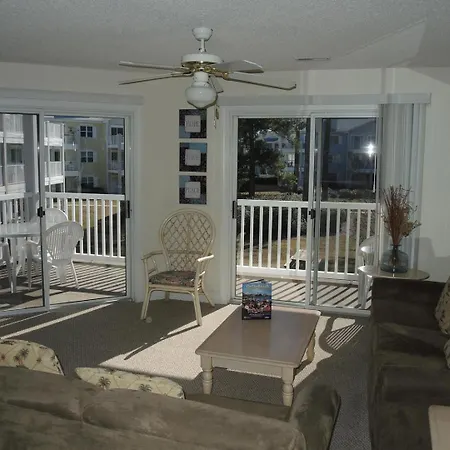 Family Condo 1504M With Golf Course